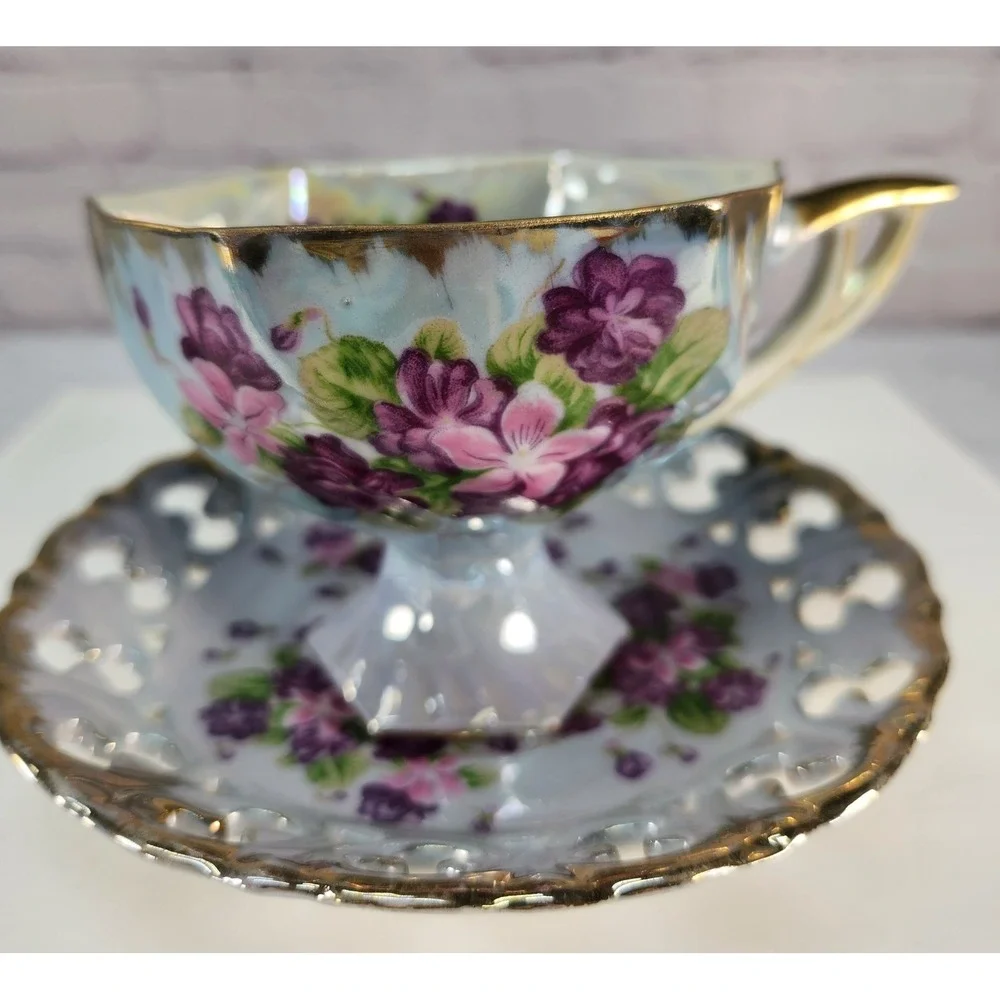 Vintage Royal Sealy China Japan‎ Footed Tea Cup & Saucer Opalesant Pink Purple